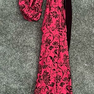 Unique Vintage burgundy and Black duster robe